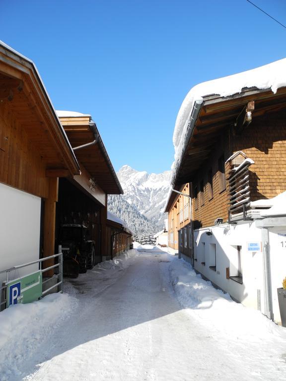 Hotel Reiterhof Berggut Gaicht Nesselwängle Exterior foto