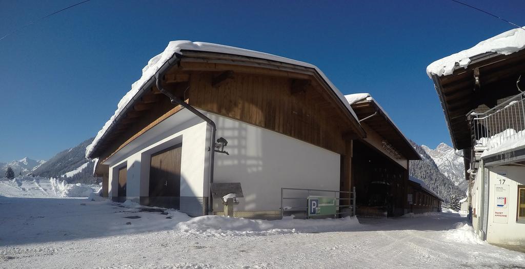 Hotel Reiterhof Berggut Gaicht Nesselwängle Exterior foto